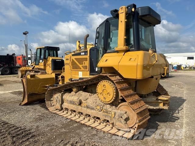 CAT D6N XL Telaketjupuskutraktorit