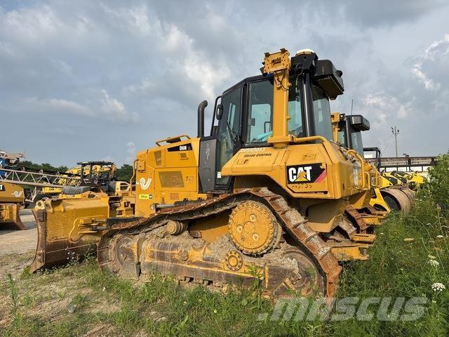 CAT D6N XL Telaketjupuskutraktorit