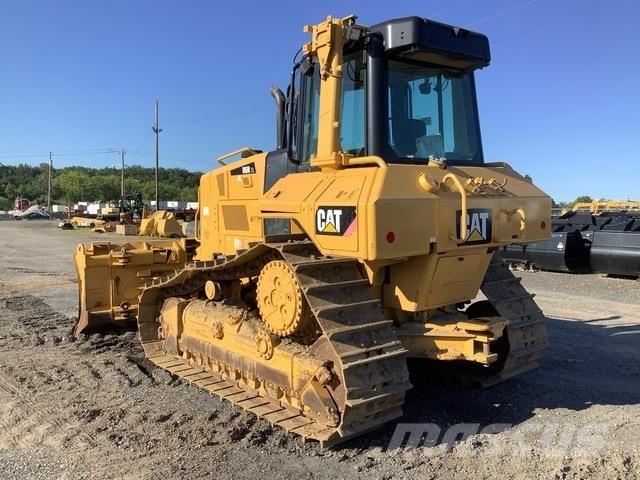 CAT D6N XL Telaketjupuskutraktorit