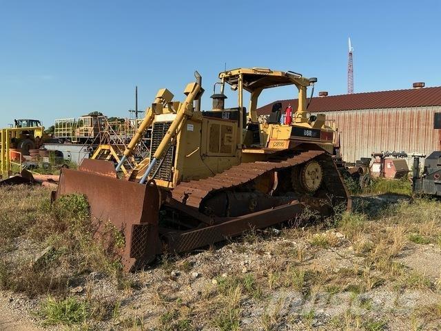 CAT D6R Telaketjupuskutraktorit