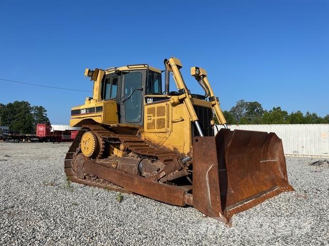 CAT D6R XL Telaketjupuskutraktorit