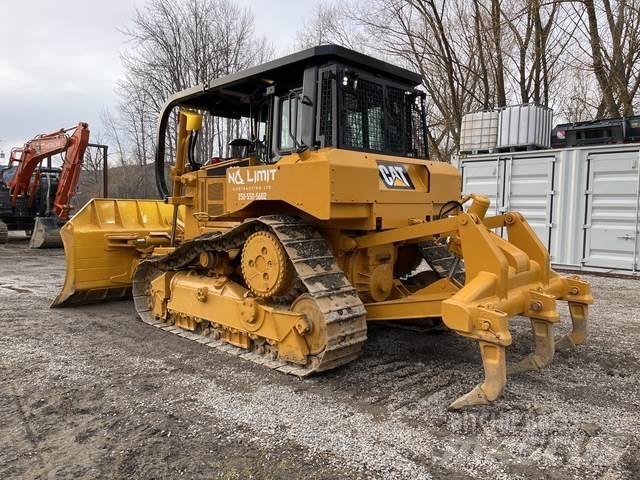 CAT D6T Telaketjupuskutraktorit