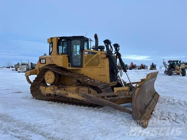 CAT D6T LGP Telaketjupuskutraktorit