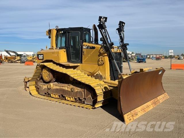 CAT D6T LGP Telaketjupuskutraktorit