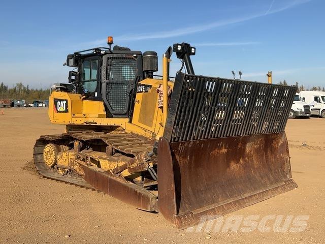 CAT D7E LGP Telaketjupuskutraktorit
