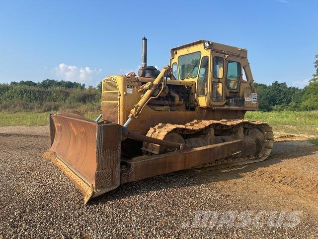 CAT D8K Telaketjupuskutraktorit