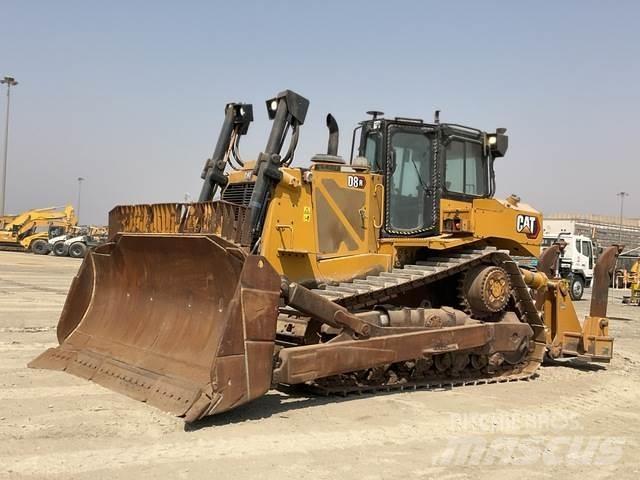 CAT D8R Telaketjupuskutraktorit