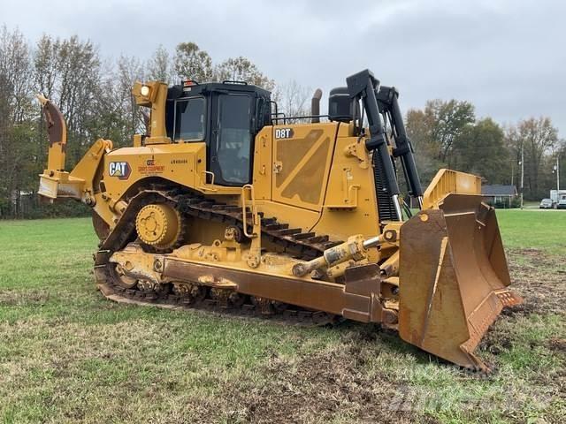 CAT D8T Telaketjupuskutraktorit