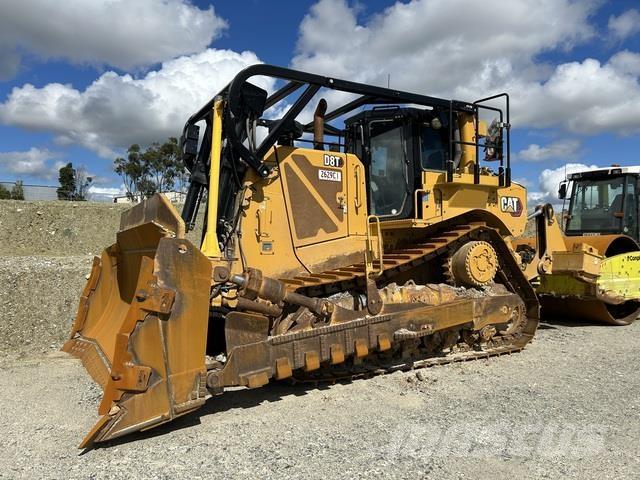 CAT D8T Telaketjupuskutraktorit