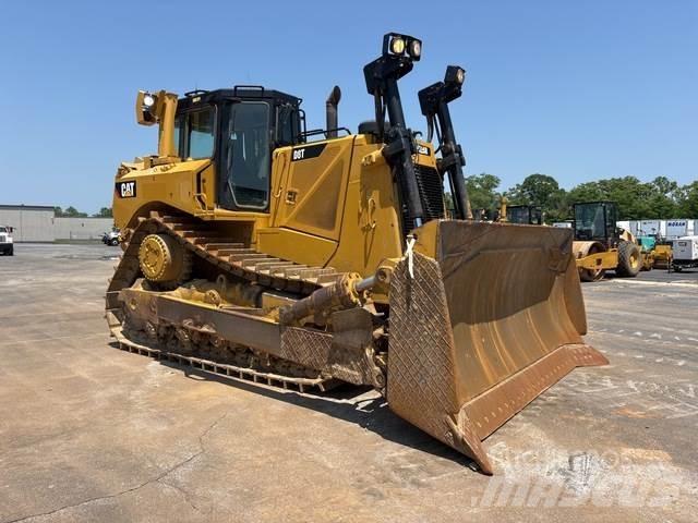 CAT D8T Telaketjupuskutraktorit