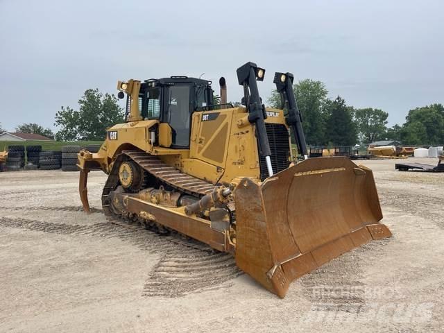 CAT D8T Telaketjupuskutraktorit