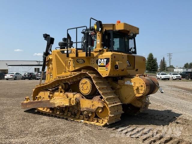 CAT D8T Telaketjupuskutraktorit