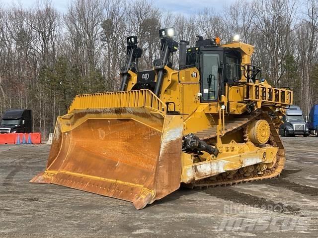 CAT D9 Telaketjupuskutraktorit