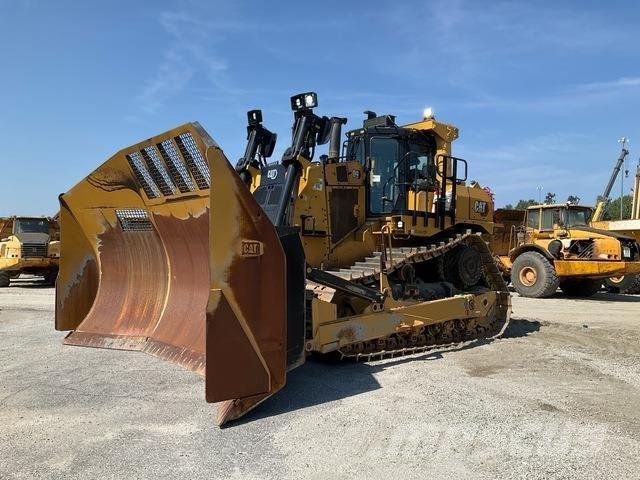 CAT D9 Telaketjupuskutraktorit