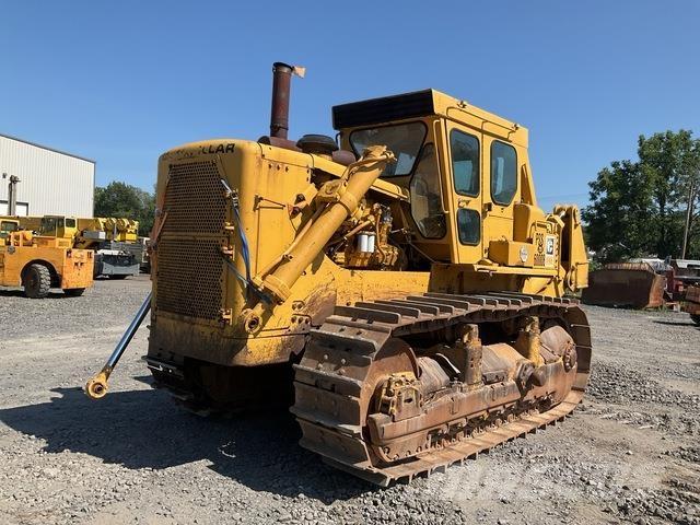CAT D9H Telaketjupuskutraktorit