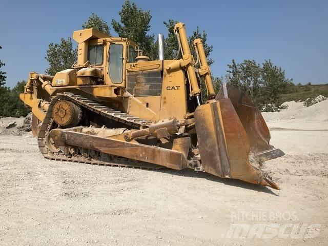 CAT D9L Telaketjupuskutraktorit