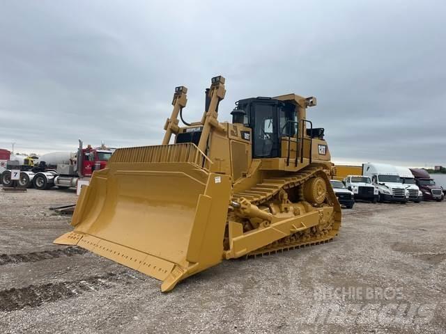 CAT D9T Telaketjupuskutraktorit