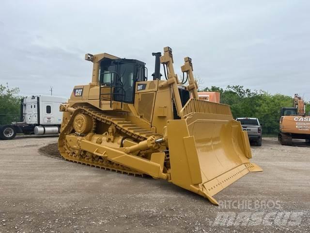 CAT D9T Telaketjupuskutraktorit