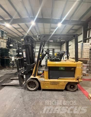 CAT E8000 Sähkötrukit