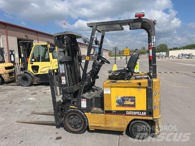 CAT EC25K Sähkötrukit