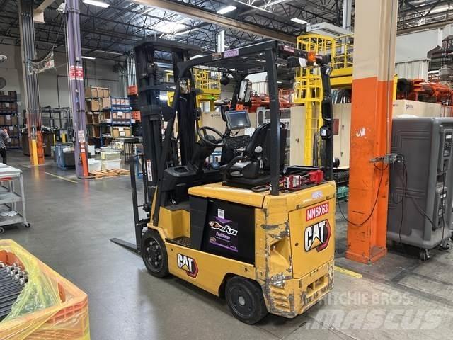 CAT EC25N Sähkötrukit