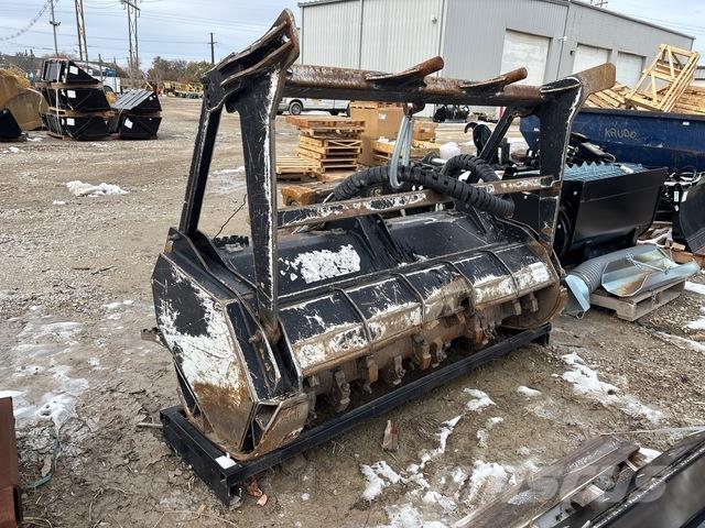 CAT HM418C Metsä murskaimet