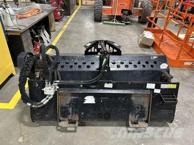 CAT LR18B Muut koneet