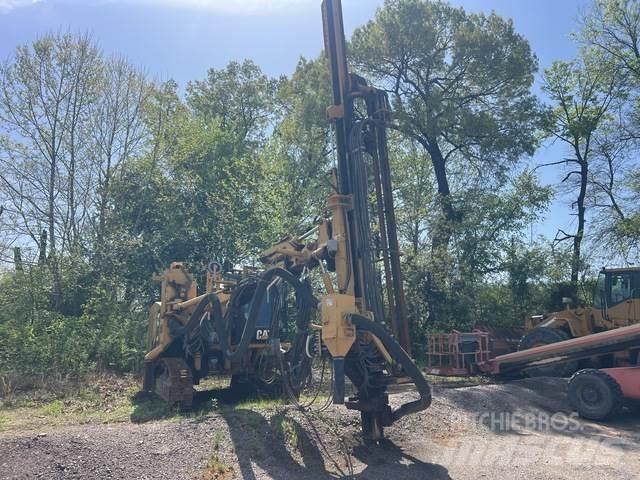 CAT MD5075 Avolouhintaporauslaitteet