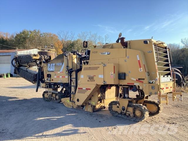 CAT PM200 Kylmäasfalttikoneet