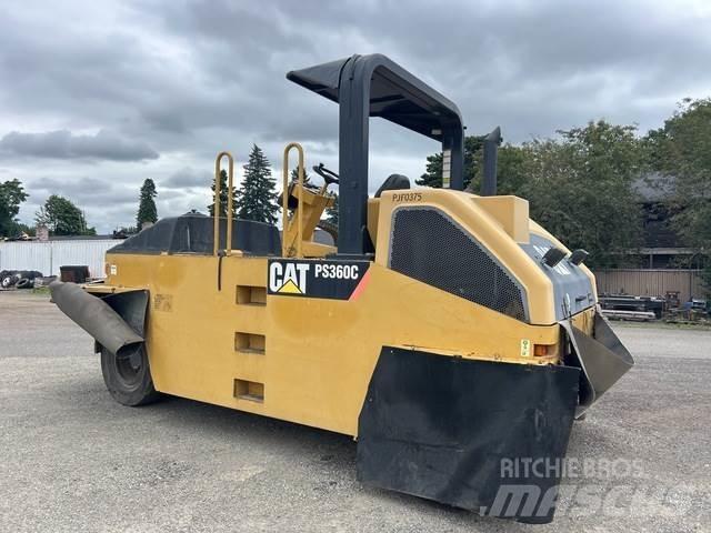 CAT PS-360C Kumipyöräjyrät