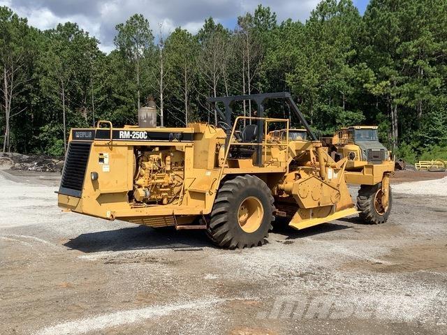 CAT RM-250C Tiivistyskoneet