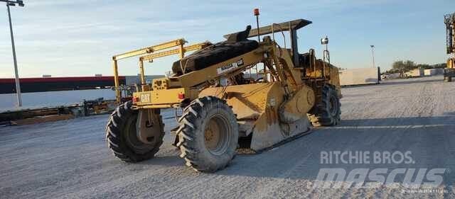 CAT RM300 Tiivistyskoneet
