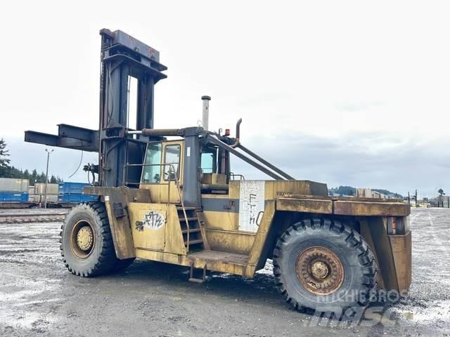 CAT V900 Kontinkäsittelytrukit