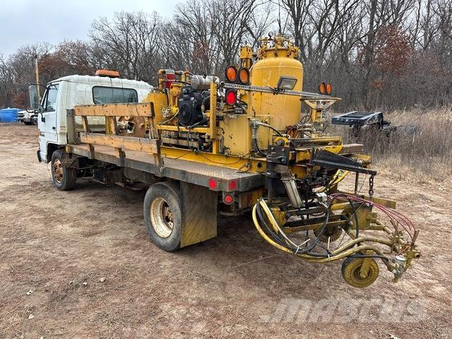 Chevrolet  Tienhoitoautot