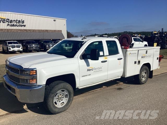 Chevrolet 2500 Tienhoitoautot