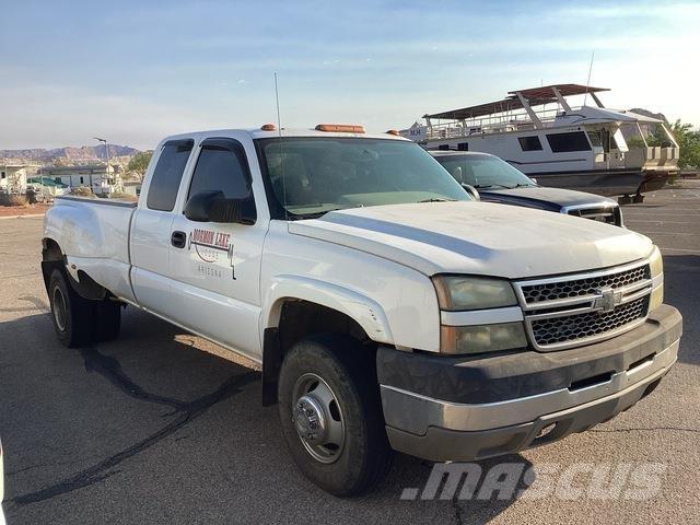 Chevrolet 3500 Lava-autot