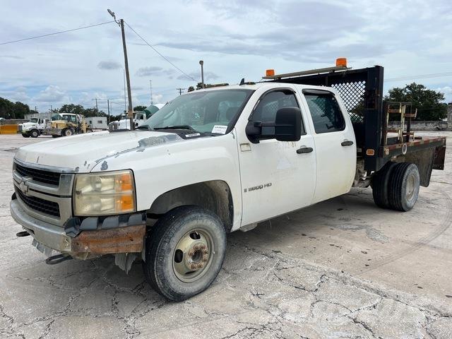 Chevrolet 3500 Lava-autot