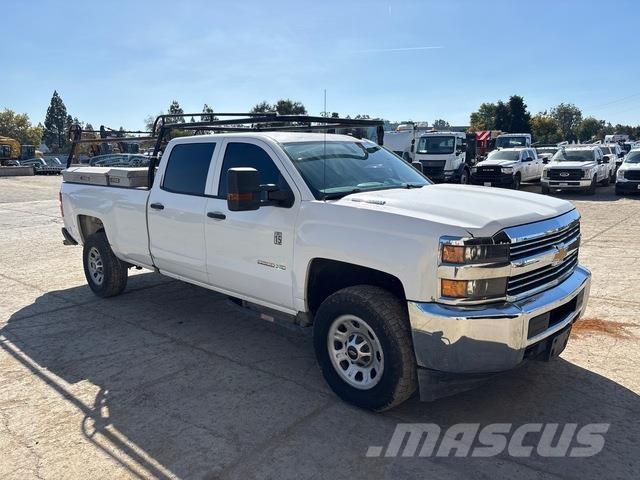 Chevrolet 3500 Lava-autot