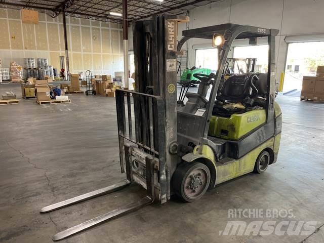 Clark C25 Muut koneet