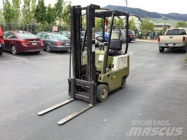 Clark C500-30 Muut koneet