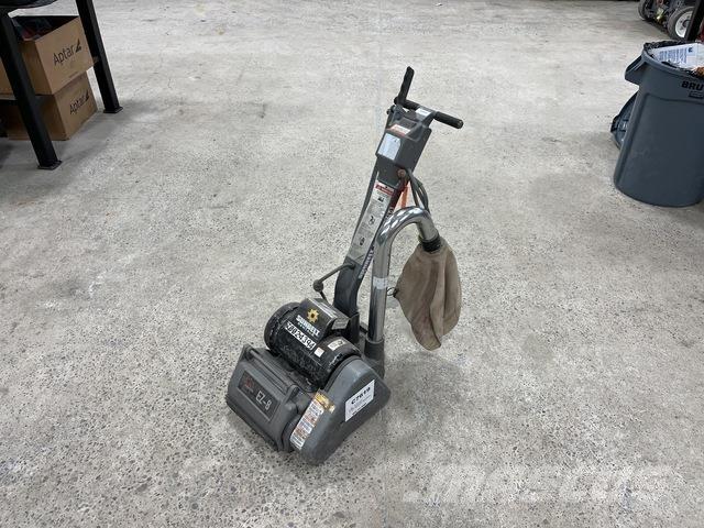 Clarke EZ-8 Muut koneet