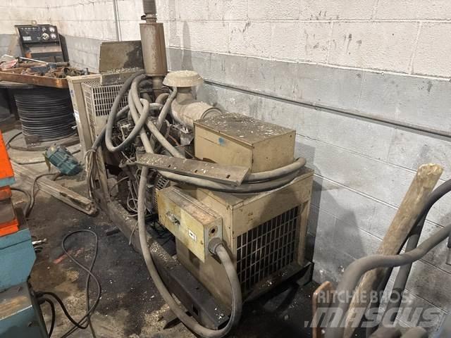 Cummins  Dieselgeneraattorit