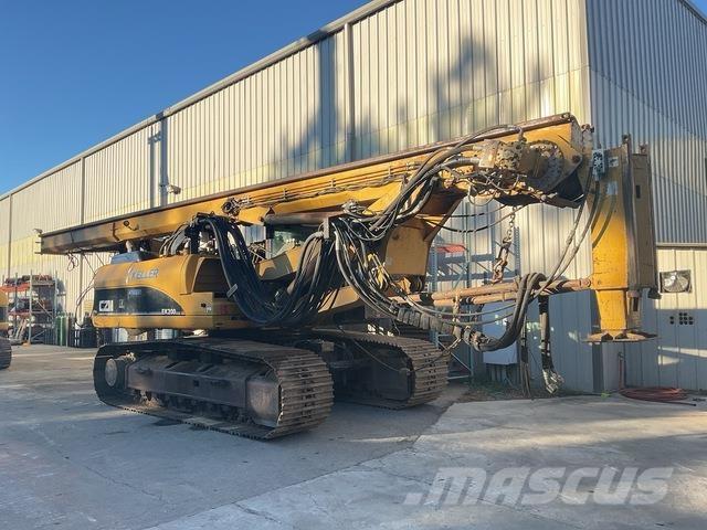  CZM EK200 Raskaat porat