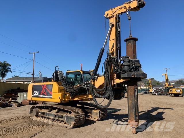  CZM EK65 Raskaat porat