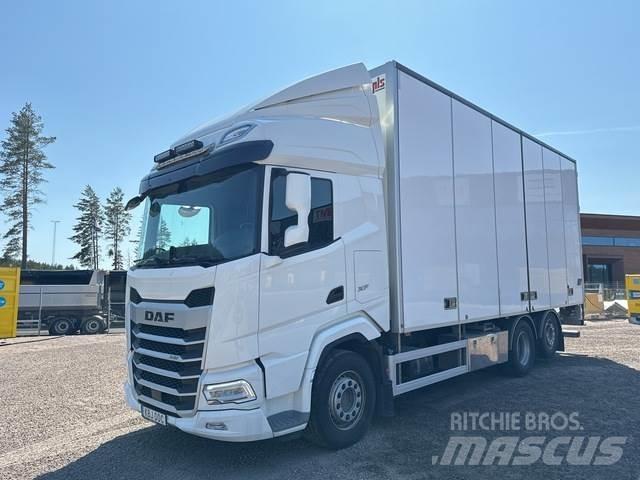 DAF XF 530 FAN Umpikorikuorma-autot
