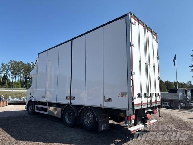 DAF XF 530 FAN Umpikorikuorma-autot
