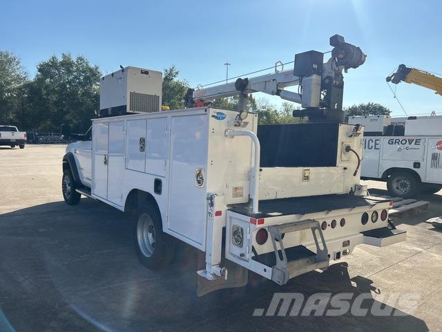 Dodge 5500 Tienhoitoautot