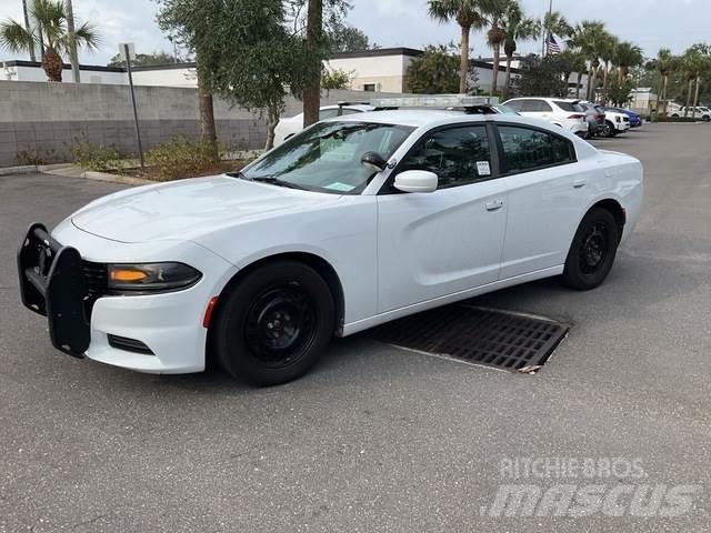 Dodge Charger Henkilöautot