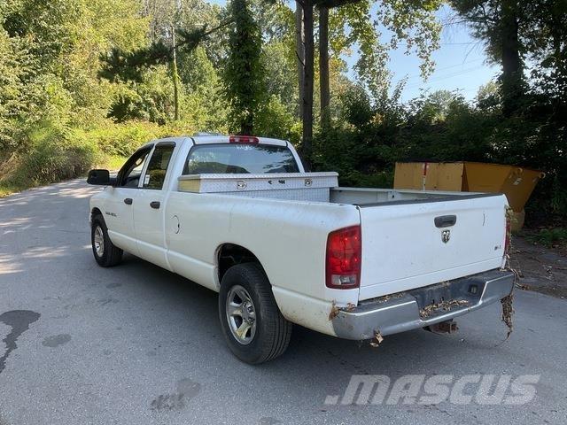 Dodge Ram 1500 Lava-autot