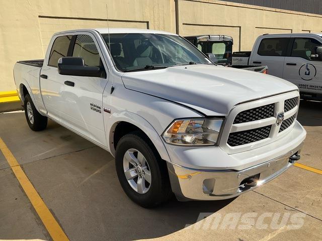 Dodge Ram 1500 Lava-autot